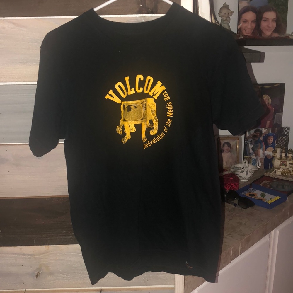 Volcom Graphic Tee - Unisex - “Devolution Of The … - image 1